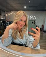 Проститутка Pietra Kolinsky